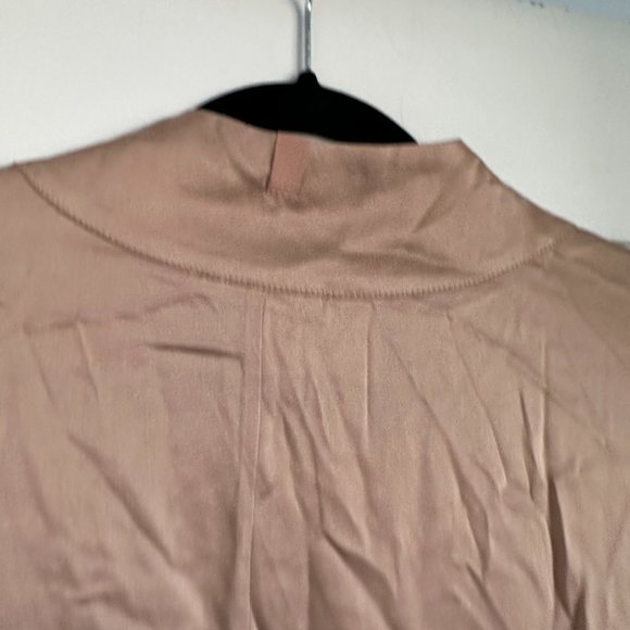 Lunya Washable Silk Robe XL2/XL3 Otium Tan Self Tie Belt Pockets Hypoallergenic - Picture 7 of 9